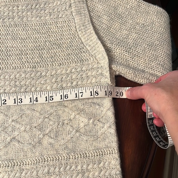 EUC Loft Sweater Gray Small - Picture 5 of 7